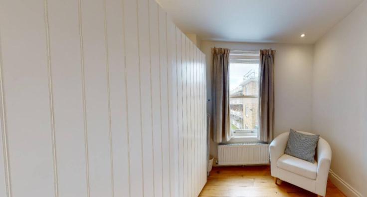 Appartamento Bright 1bed 4min Walk From Metro